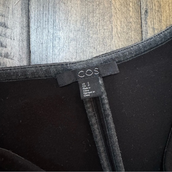 COS | Batwing Scuba Sweatshirt - Picture 8 of 11